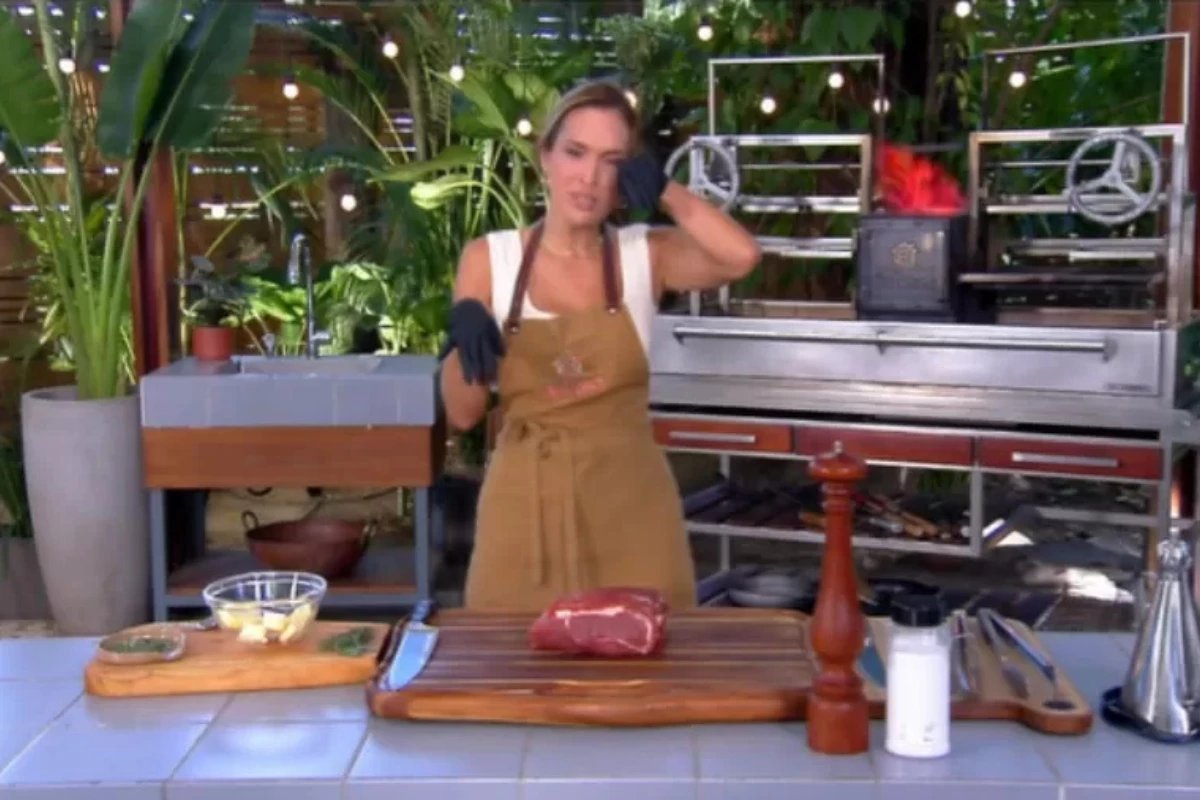 Apresentadora da Globo passa sufoco em cozinha ao vivo e