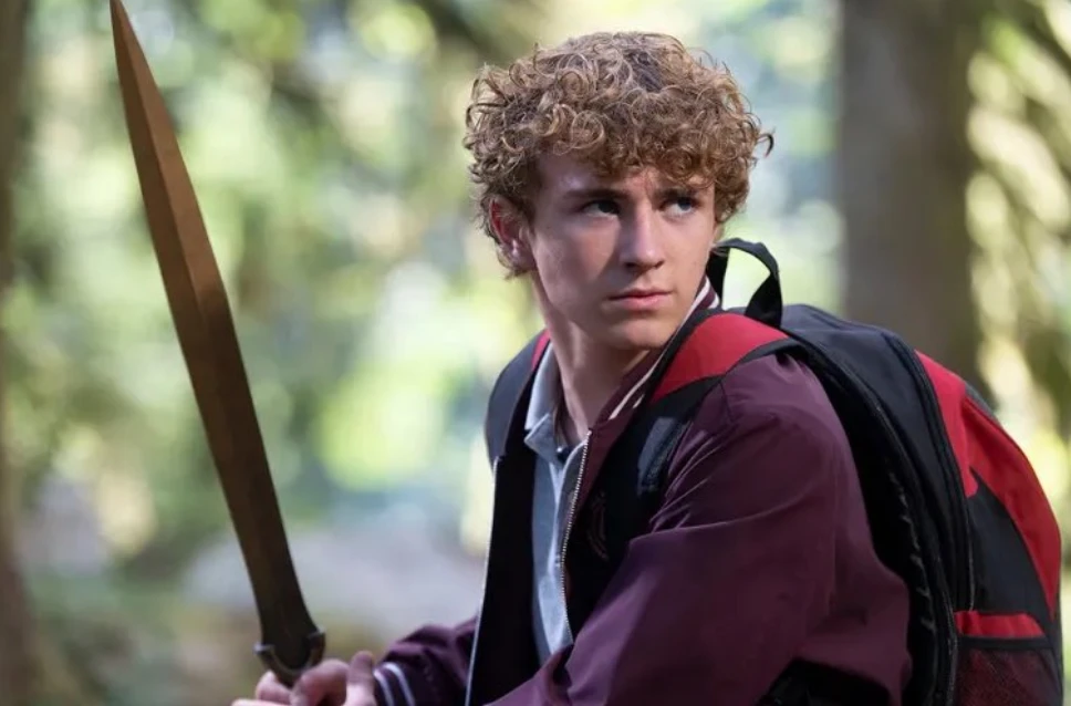 Ator de Percy Jackson expoe ameacas de morte contra.webp
