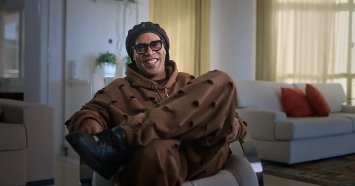 Bastidores entrega detalhes de um dos romances discretos de Ronaldinho