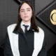 Billie Eilish revela razao para usar roupas largas Relacao.webp