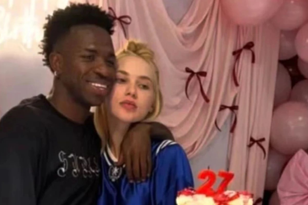 Crise no relacionamento Virginia explica ‘cara seria em festa na