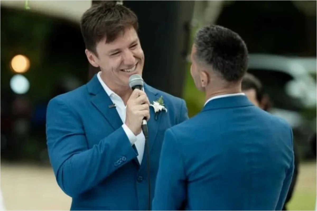 Fotos ex namorado de Preta Gil se casa com o diretor