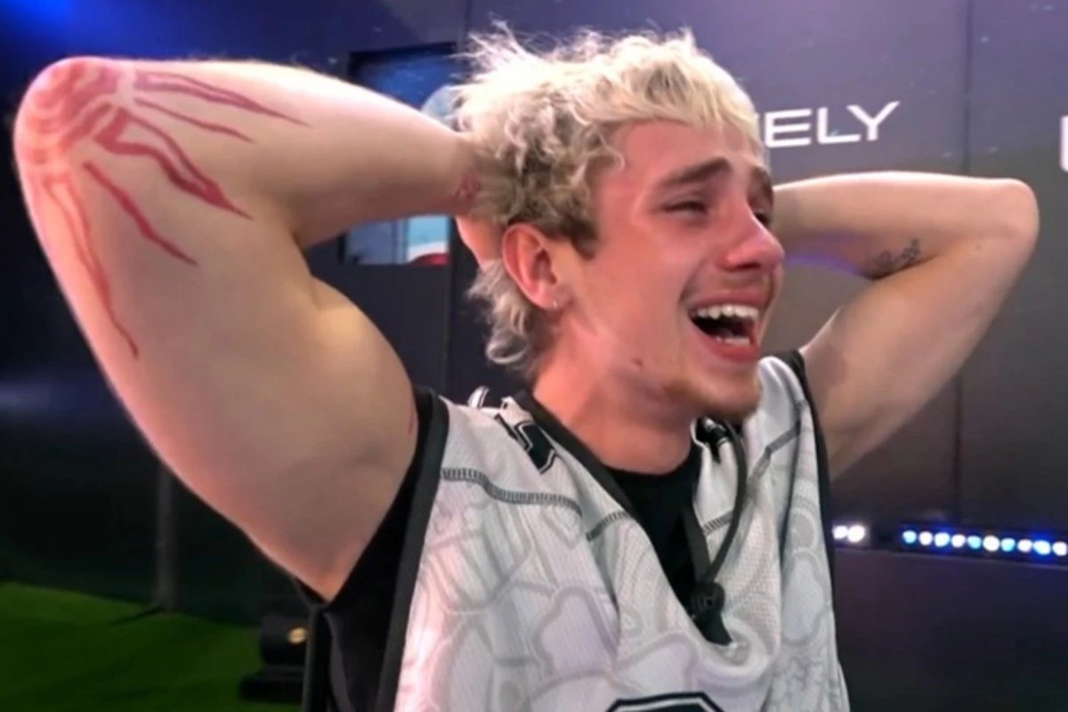 Juliano Floss explica unfollow em Samira Sarg apos o fim