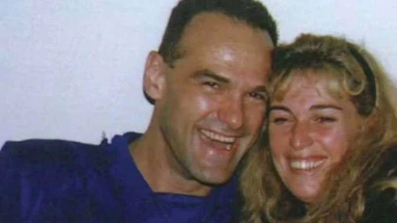 Mulher de Oscar Schmidt nao soltou mao do marido.webp