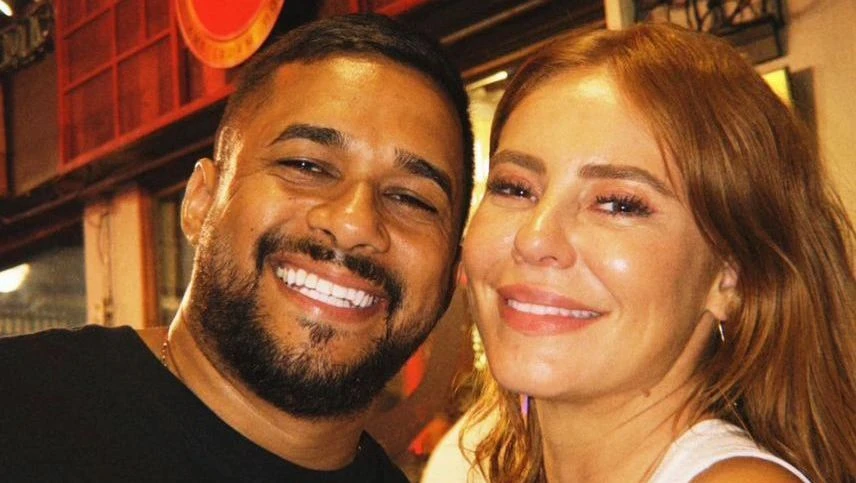 Paolla Oliveira se pronuncia sobre rumores de affair com.webp