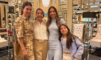 Patricia Abravanel posa com a familia e machucado no.webp