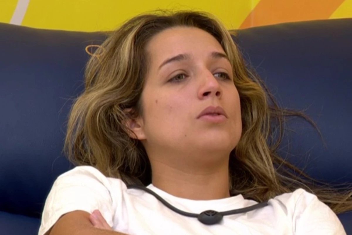 Samira causa na web ao surgir com item da Globo