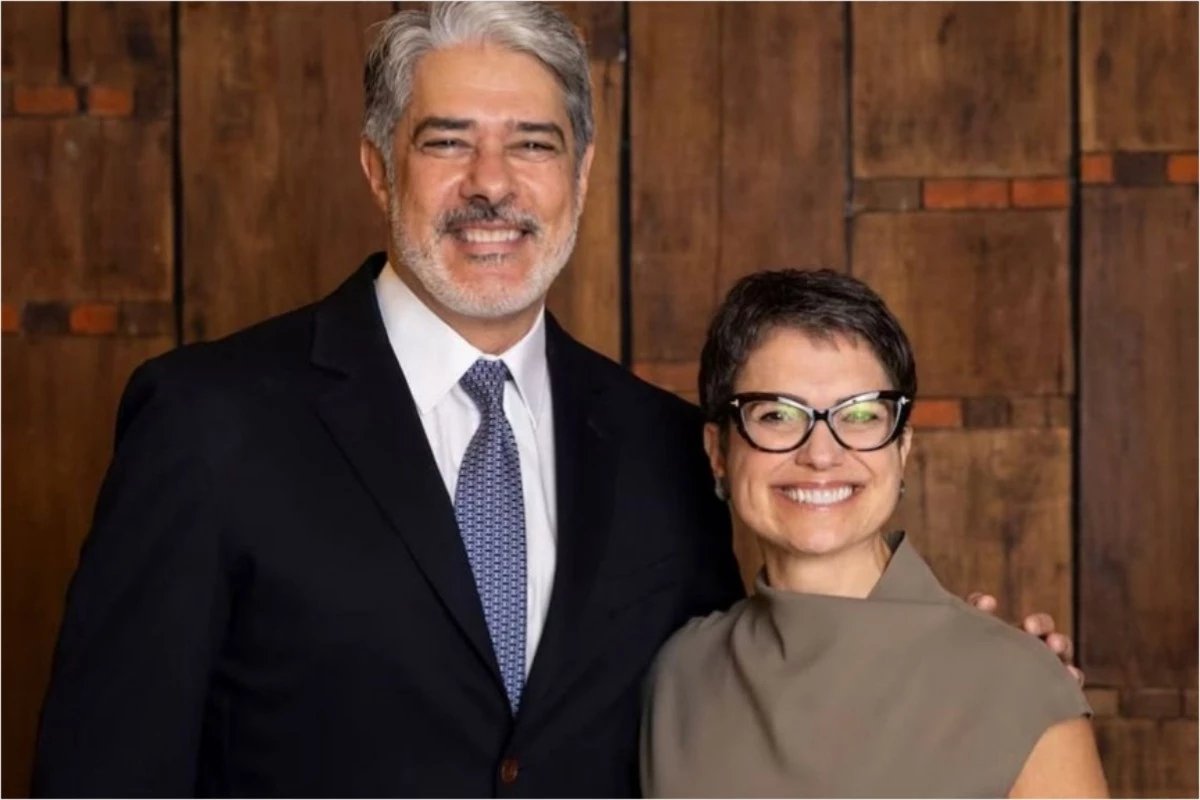 Sandra Annenberg recebe o Trofeu Imprensa no SBT e faz