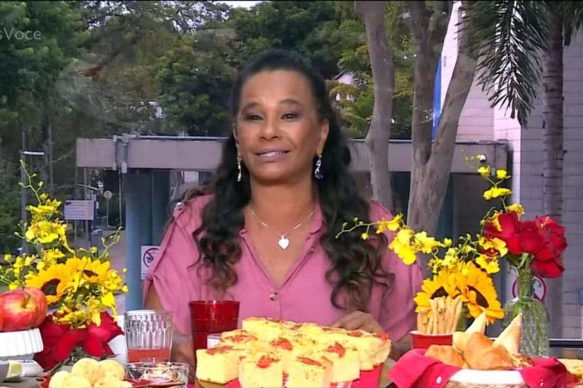 Video – Solange Couto se emociona no Mais Voce e