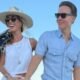 Anahi celebra 43 anos e ganha homenagem apaixonada do marido