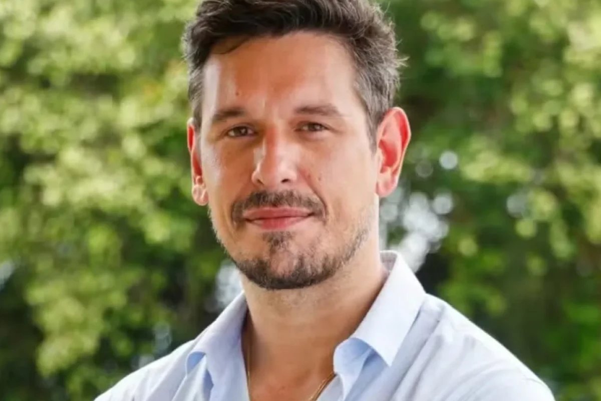 Aos 43 anos Joao Vicente assume o que muitos nao