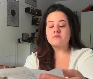 Atriz de Avenida Brasil escreve carta para mae que.webp