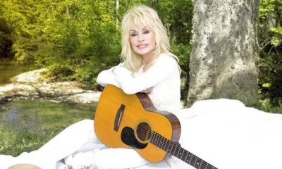 Dolly Parton cancela residencia em Las Vegas por motivos.webp