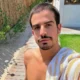 Enzo Celulari e flagrado em clima de romance com.webp