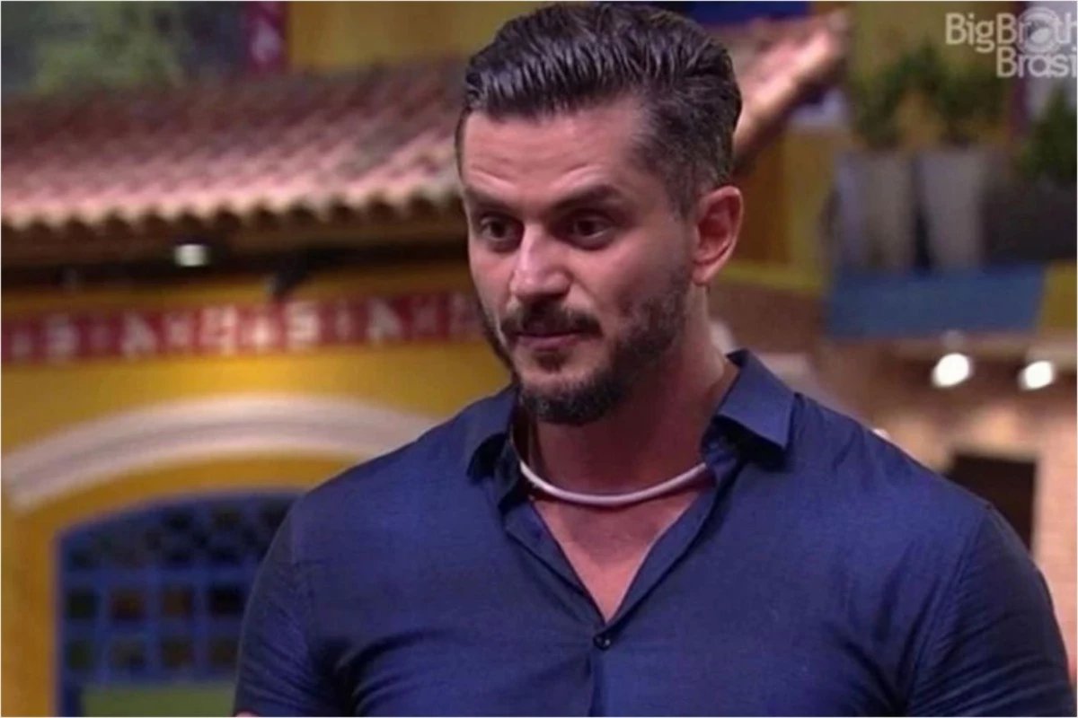 Ex BBB Marcos Harter e punido pelo Conselho Federal de Medicina