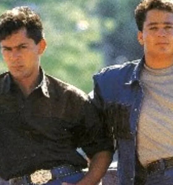 Foto rara de Leandro e Leonardo trabalhando na plantacao de