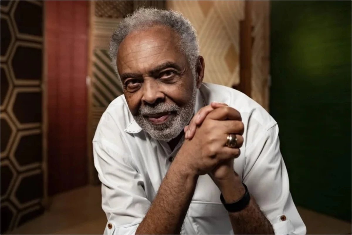 Gilberto Gil emociona a todos ao compartilhar foto rara do