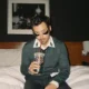 Harry Styles estreia turne com camera especial e faixas.webp