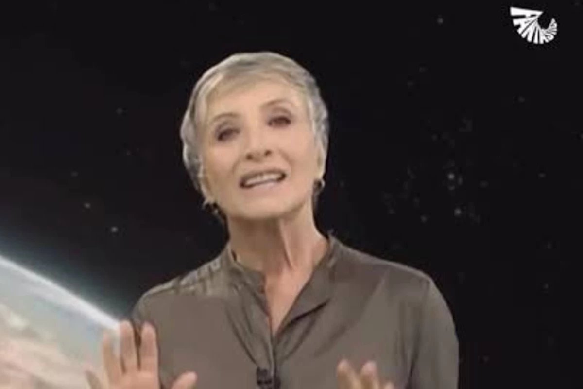 Jornalista da Globo Sonia Bridi ironiza bolsonaristas em meio a