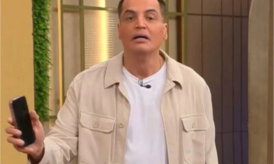 Leo Dias surge em transmissao com pe imobilizado e revela