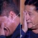 Leonardo fica sabendo de falecimento em cima do palco e