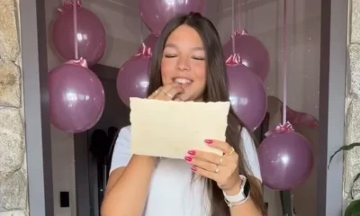 Leonardo presenteia neta com dinheiro para viagem a Disney.webp