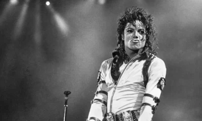 Michael Jackson conquista album no 1 no Reino Unido.webp