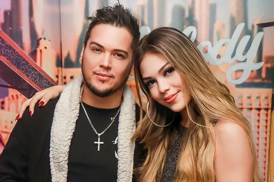 Pai de Melody se irrita e rebate polemica sobre.webp