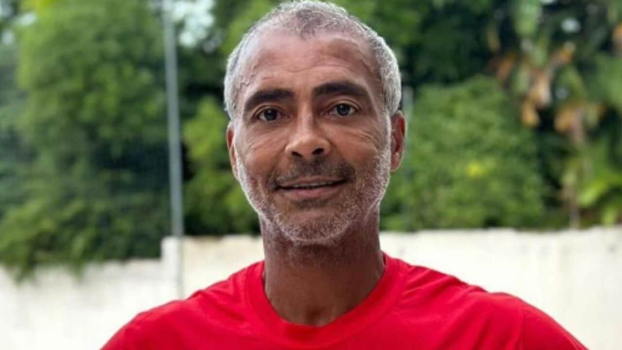 Romario fecha com emissora para ser comentarista nos jogos da