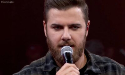 Ze Neto abre o jogo sobre vicio no palco do