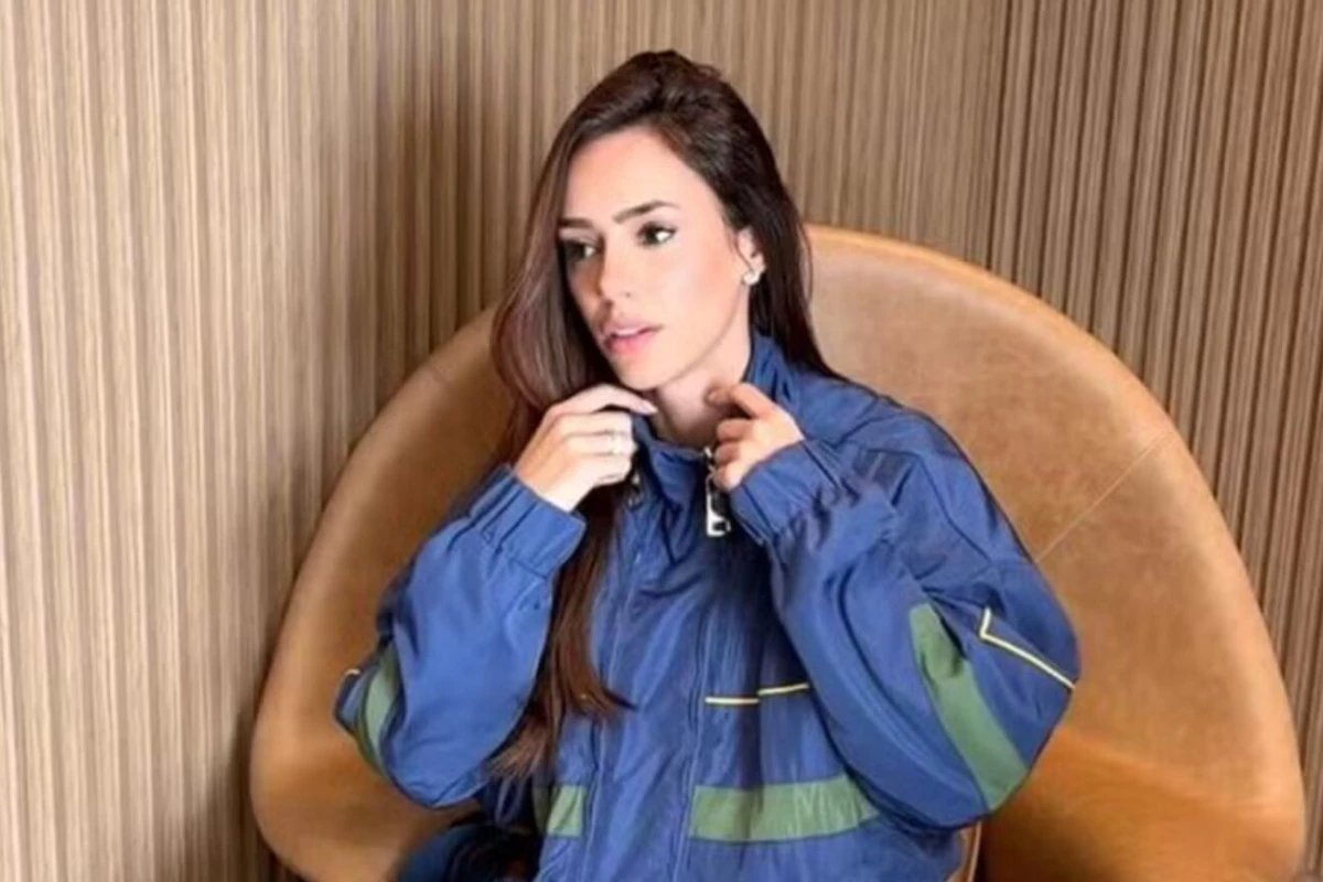 Apos gol anulado de Raphinha Bruna Biancardi questiona regra da