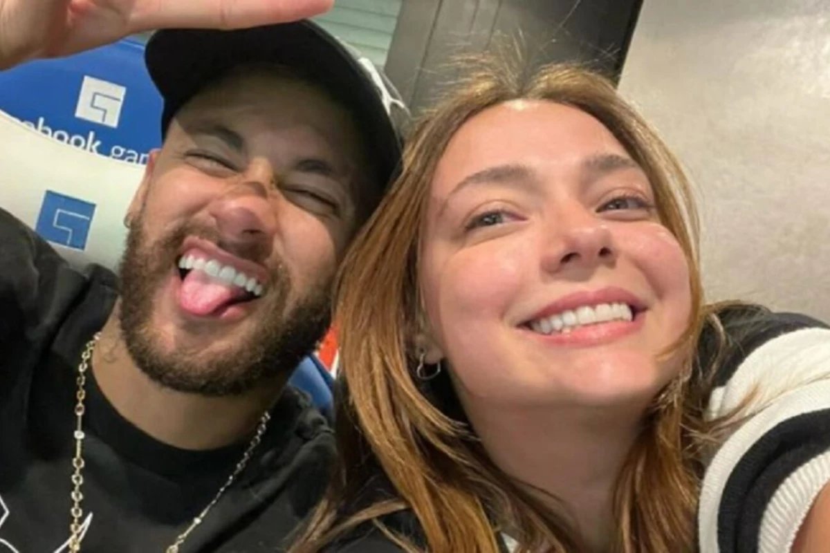 Carol Dantas mae do filho de Neymar se pronuncia apos