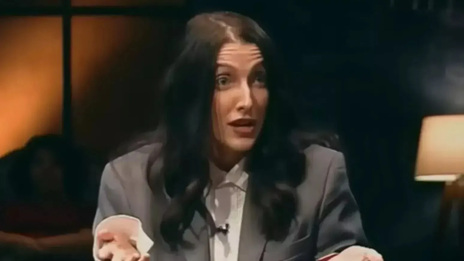 Clarice Falcao relembra mordida de macaco em viagem com.webp