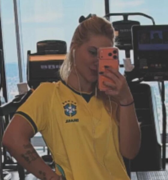 Com camisa da Selecao Virginia Fonseca treina pesado nos EUA