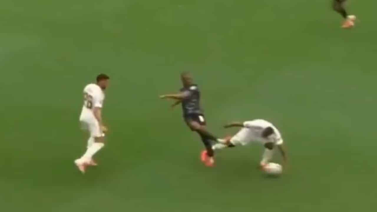 Copa do Mundo tem momento dramatico com lesao grave de