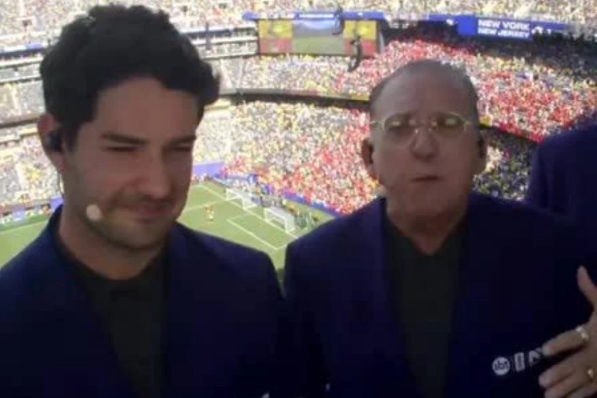 Em dia de Brasil na Copa Alexandre Pato comete gafe