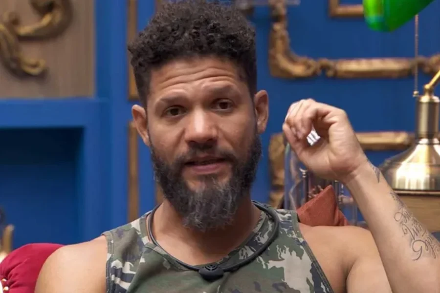 Ex BBB Juninho diz quanto fatura com conteudo adulto Quitei.webp