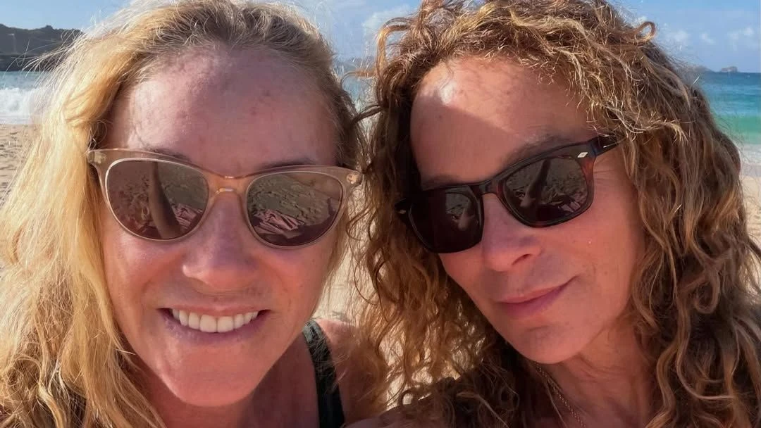Jennifer Grey de Dirty Dancing resgata foto fazendo topless.webp