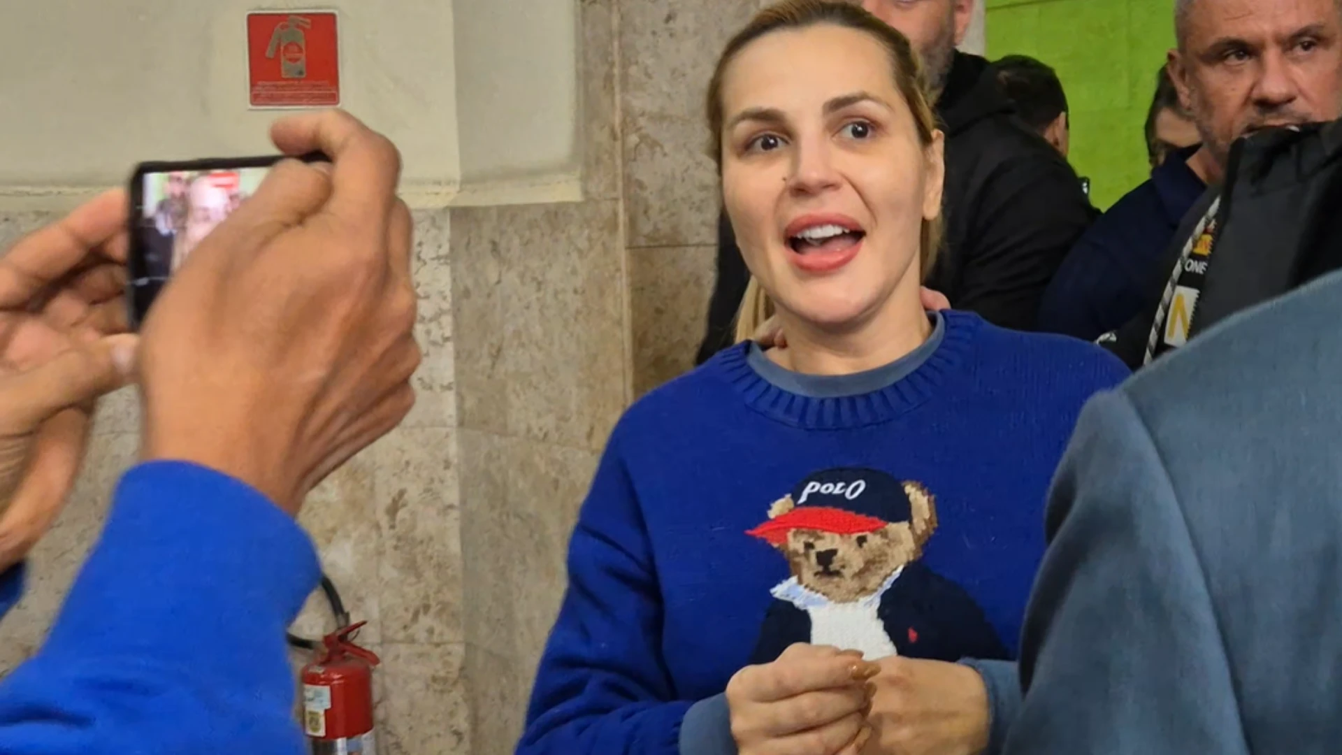 Na prisao Deolane manda recado sobre cartas de amor.webp