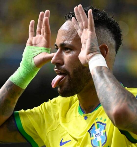 Neymar debocha de guru apos previsao de eliminacao do Brasil
