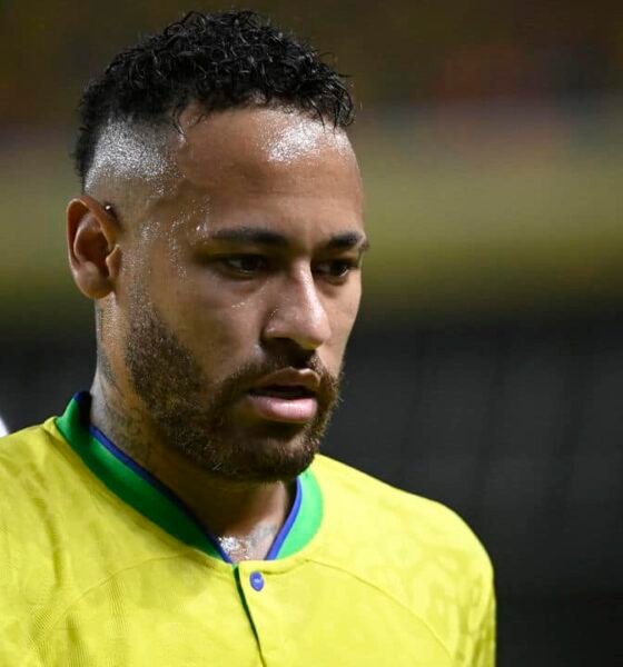 Neymar nao viaja com a Selecao Brasileira e fica fora