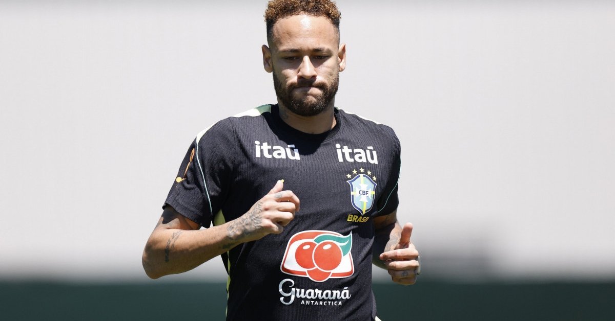 Neymar nao viaja e vai ficar de fora do jogo