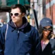 Noiva de Harry Styles Zoe Kravitz exibe anel de.webp