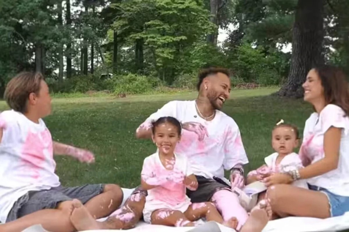 Previsao antiga sobre Neymar ressurge apos anuncio de nova filha