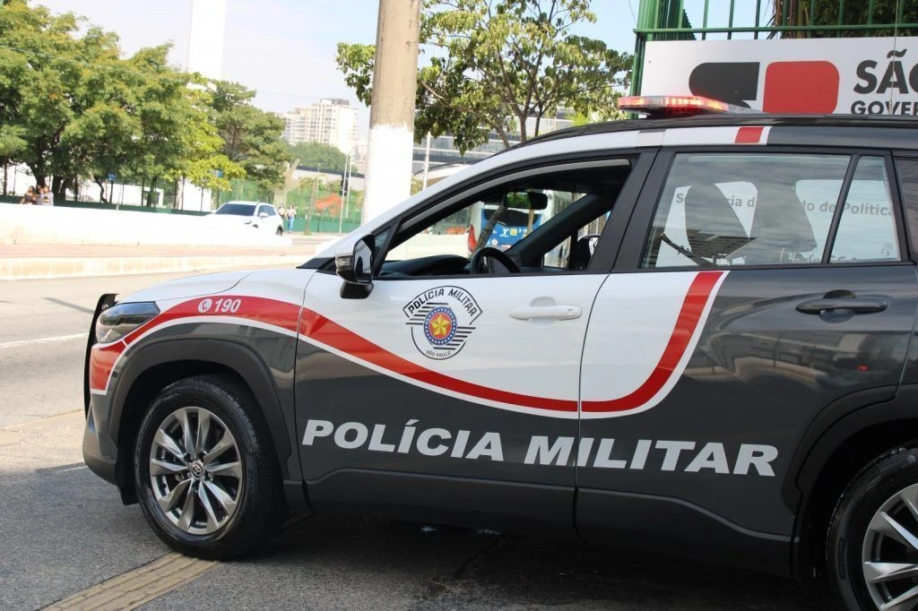 Quadrilha e presa apos invadir condominio de luxo em.webp