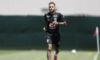 Urgente Neymar entra em campo pela primeira vez na copa.webp