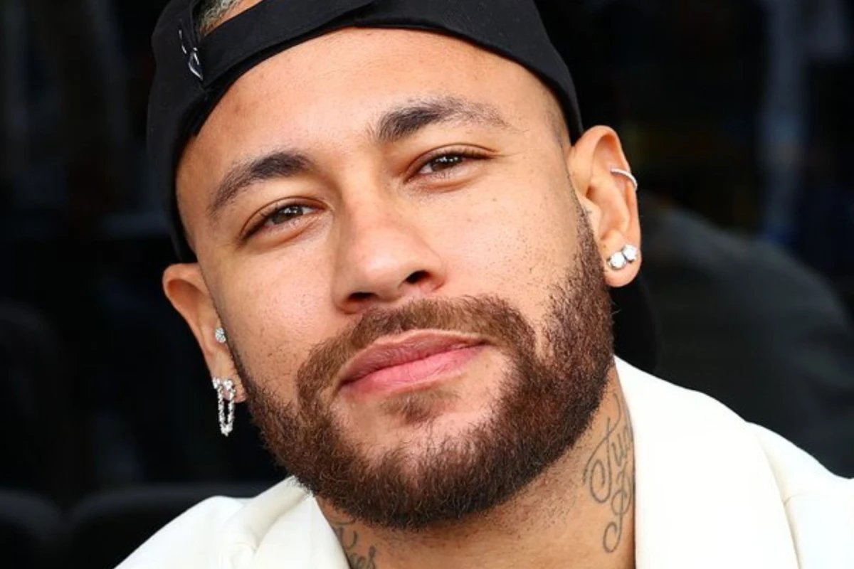 Apresentador detona Neymar apos flagra na Disney e alfineta ‘Nao