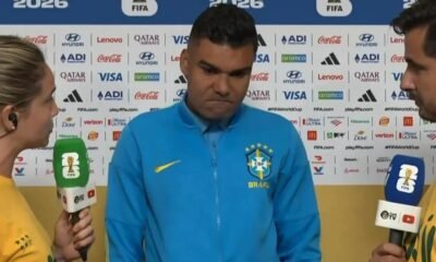 Casemiro nao segura e chora em entrevista apos Brasil ser