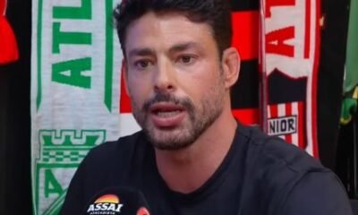 Caua Reymond revela que so se achou bonito aos 35