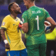 Clima esquentou em campo mas terminou em respeito goleiro da